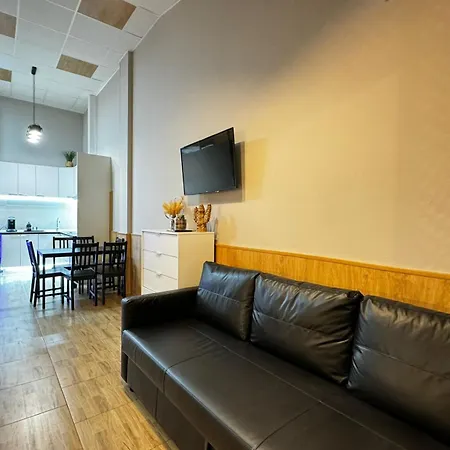Apartment Lliri 7 *