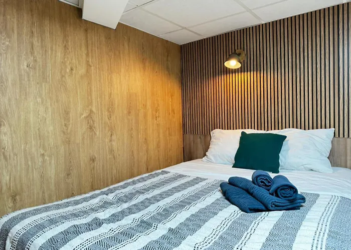 Apartamento Lliri 7 *